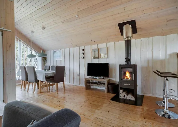270-ringkobing-milevej-31 بيت للعطل *